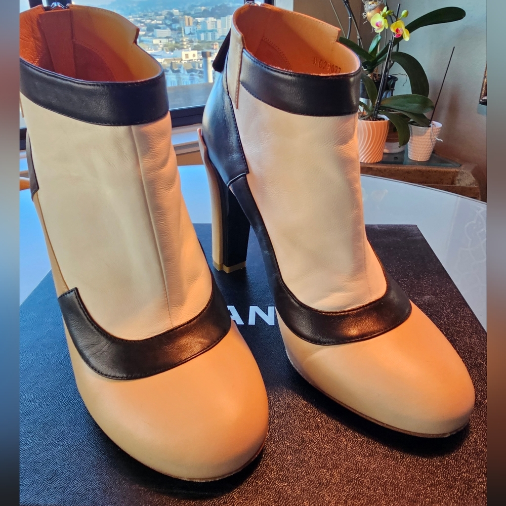 Chanel colorblock leather booties